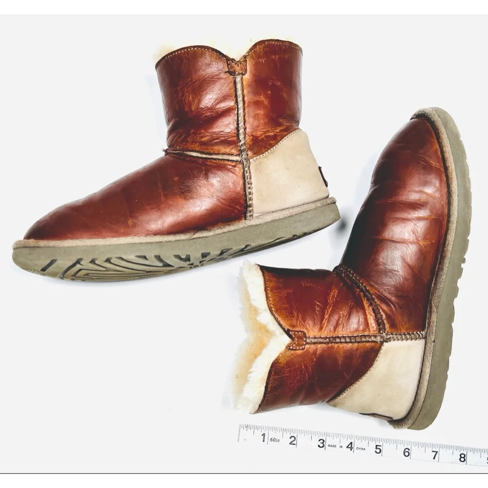 UGG Womans Brown Beige Leather Ankle Boots & Booties Size 6 Shearling - Picture 6 of 7